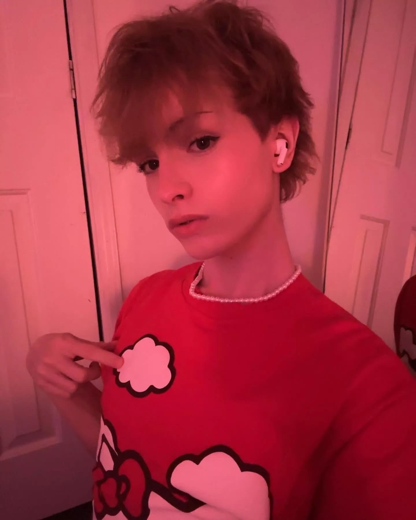 [18] hehe i feel pretty