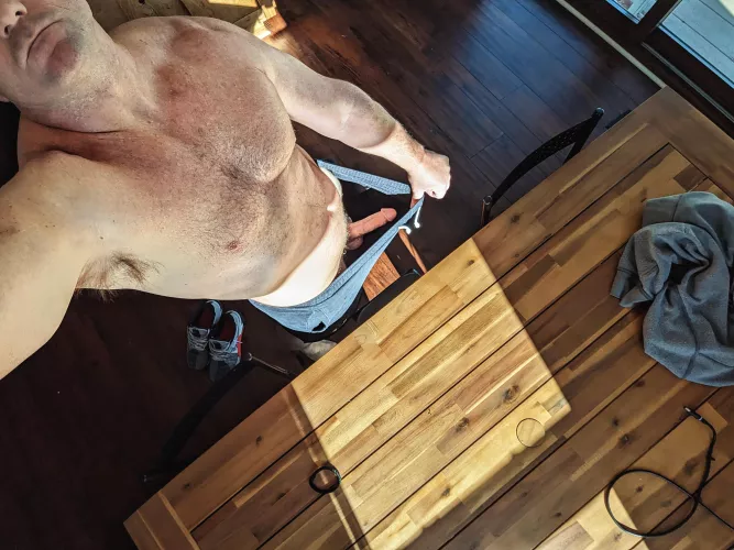 (43) Always Commando on Sundays ☀️