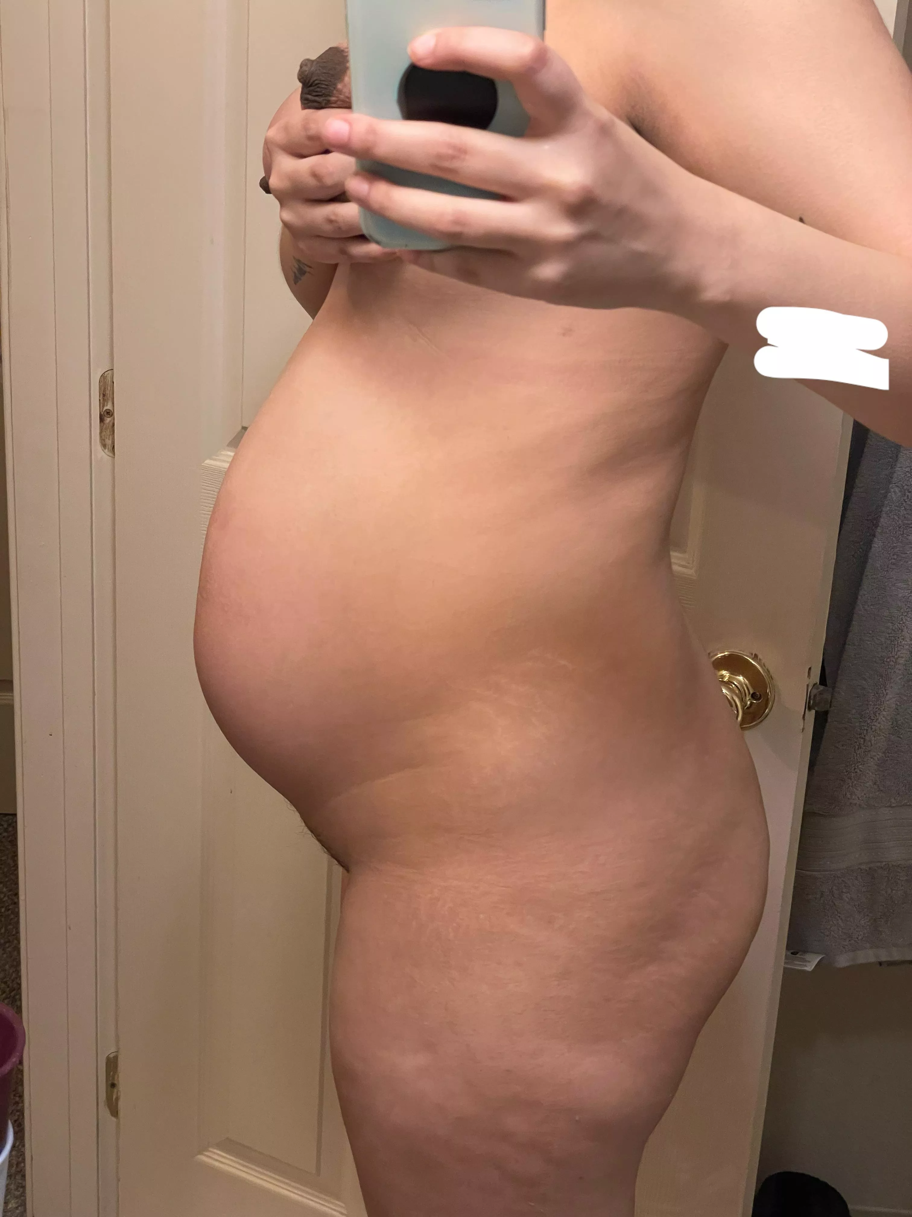 After a day of eating like an absolute pig, I can barely breathe and I am sooo sore 🥵🫠🤣