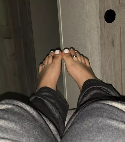 Are my toes cute enough for you