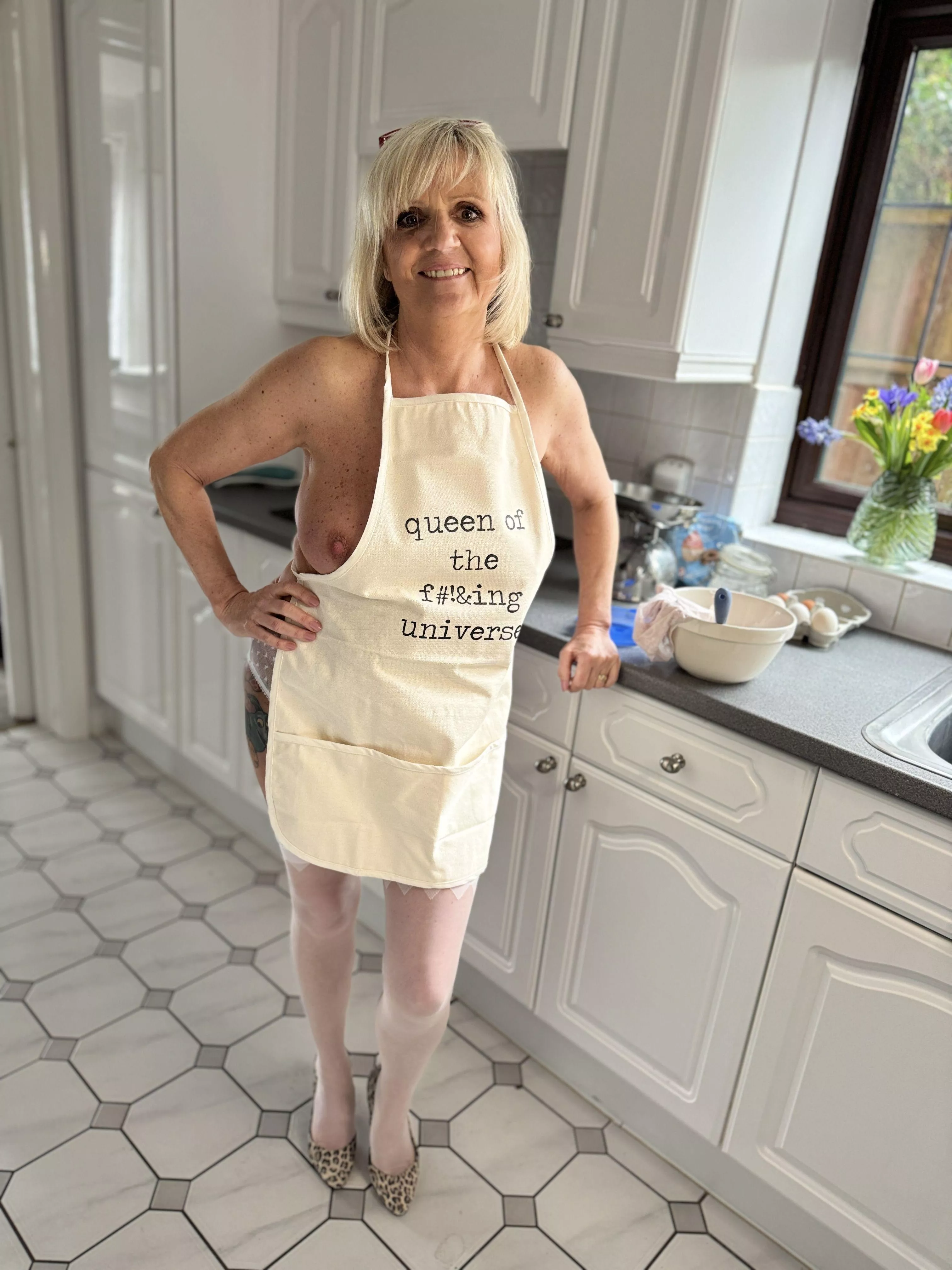 Baking Fun - 61 yo UK Gilf