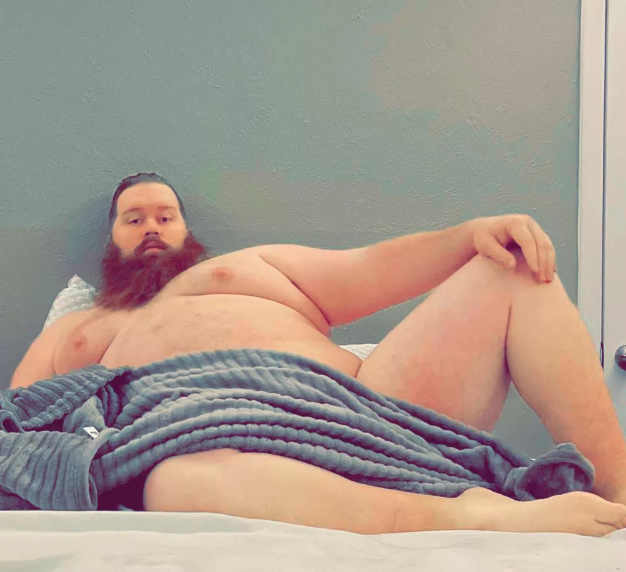 Come crawl under these covers, it’s chilly and rainy outside but so warm under me