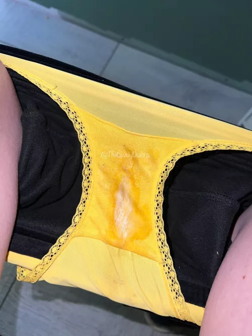 Day 4, Currently on Day 5, if you get real close, maybe you could smell them through your phone ;)