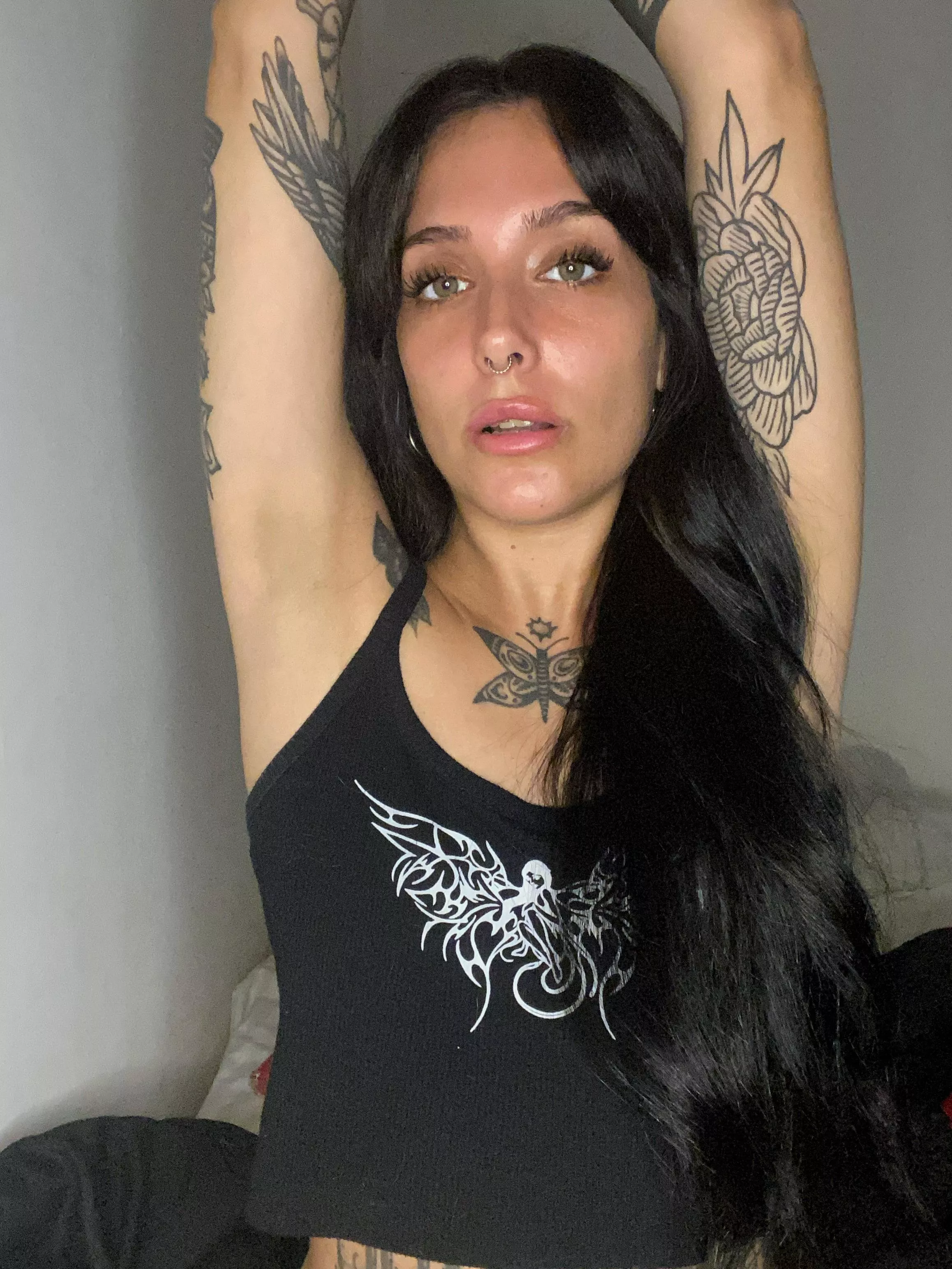 Do you like clean or sweaty armpits?