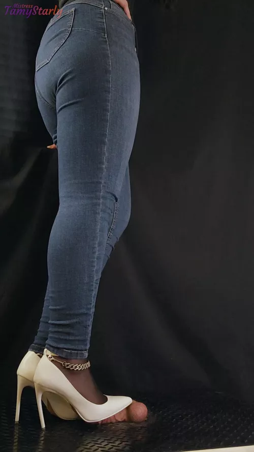 [F and M] I needed to know how these shoes feel while squeezing your balls😈