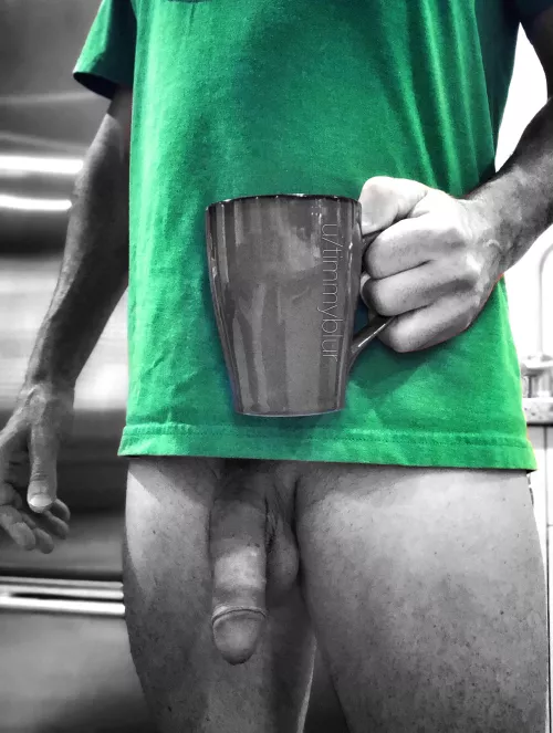 Happy St. Paddy’s Day coffee freaks! Come and try some of my Irish cream… 🍀