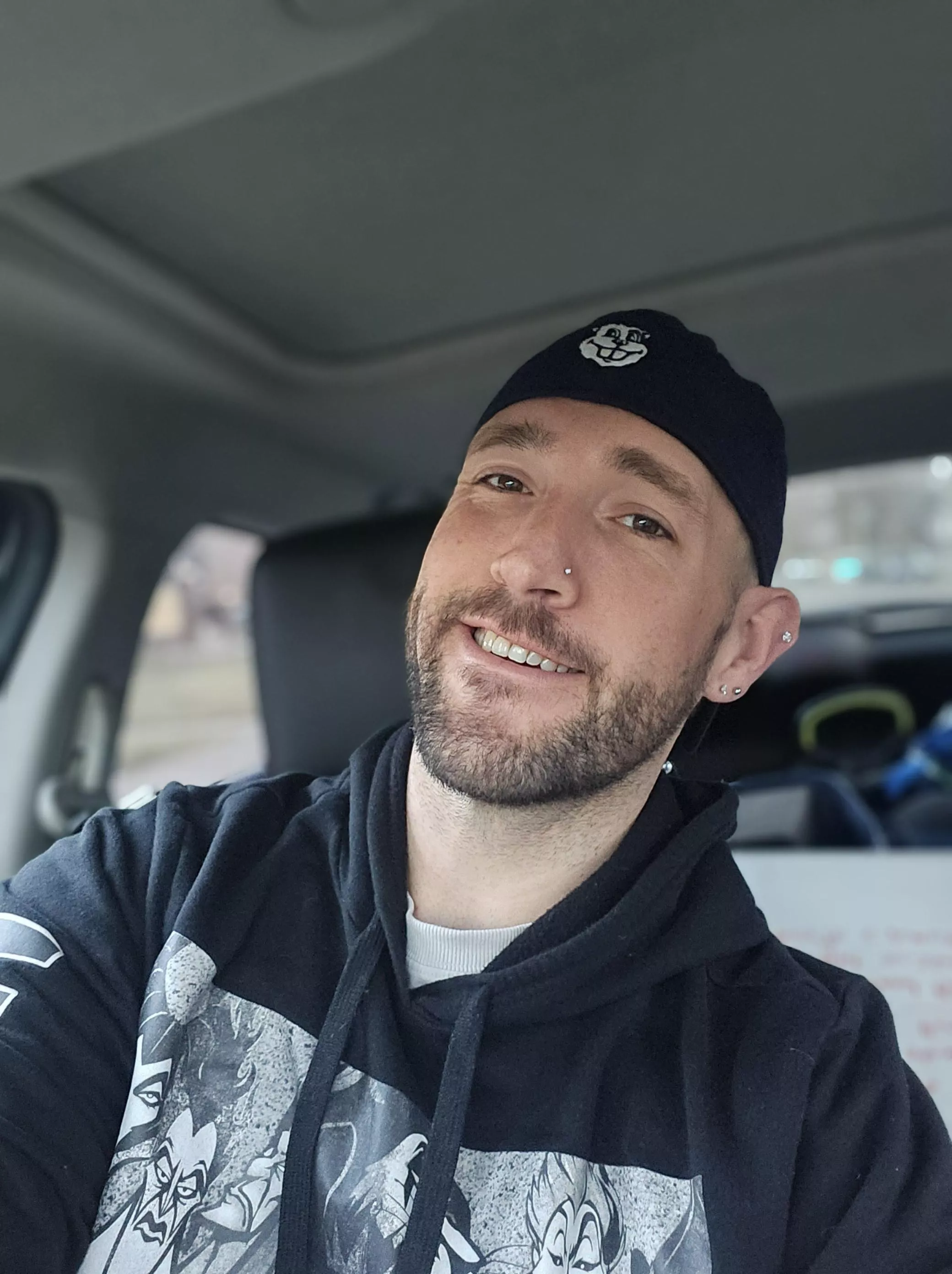 Hey! You're awesome! Hope you have an amazing weekend! You deserve it!  Hey! You're awesome! Hope you have an amazing weekend! You deserve it!