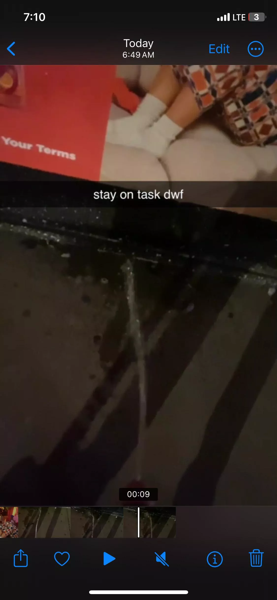 how i feel about advertisements