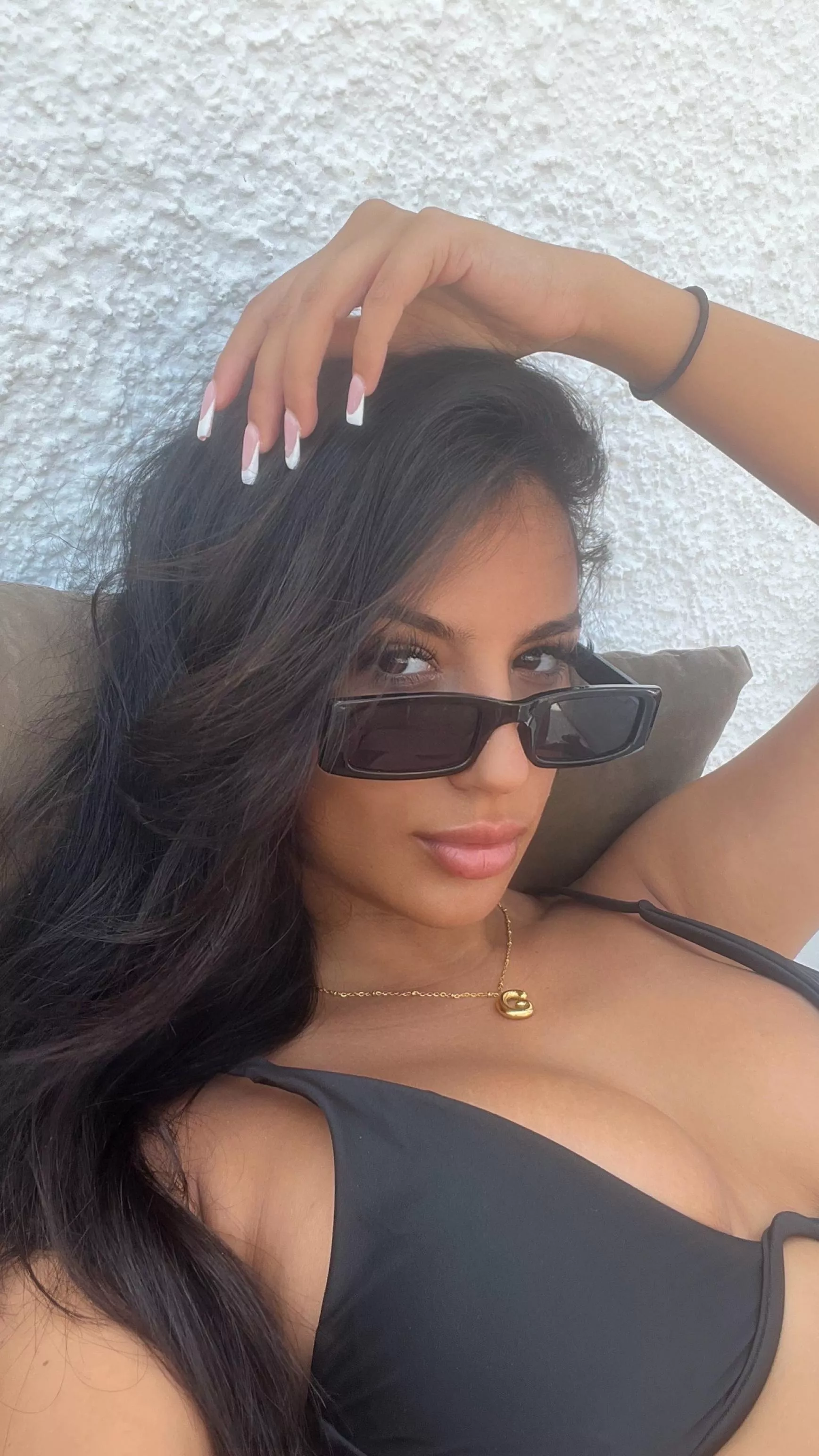 I don’t put deodorant because I love the smell of my armpits