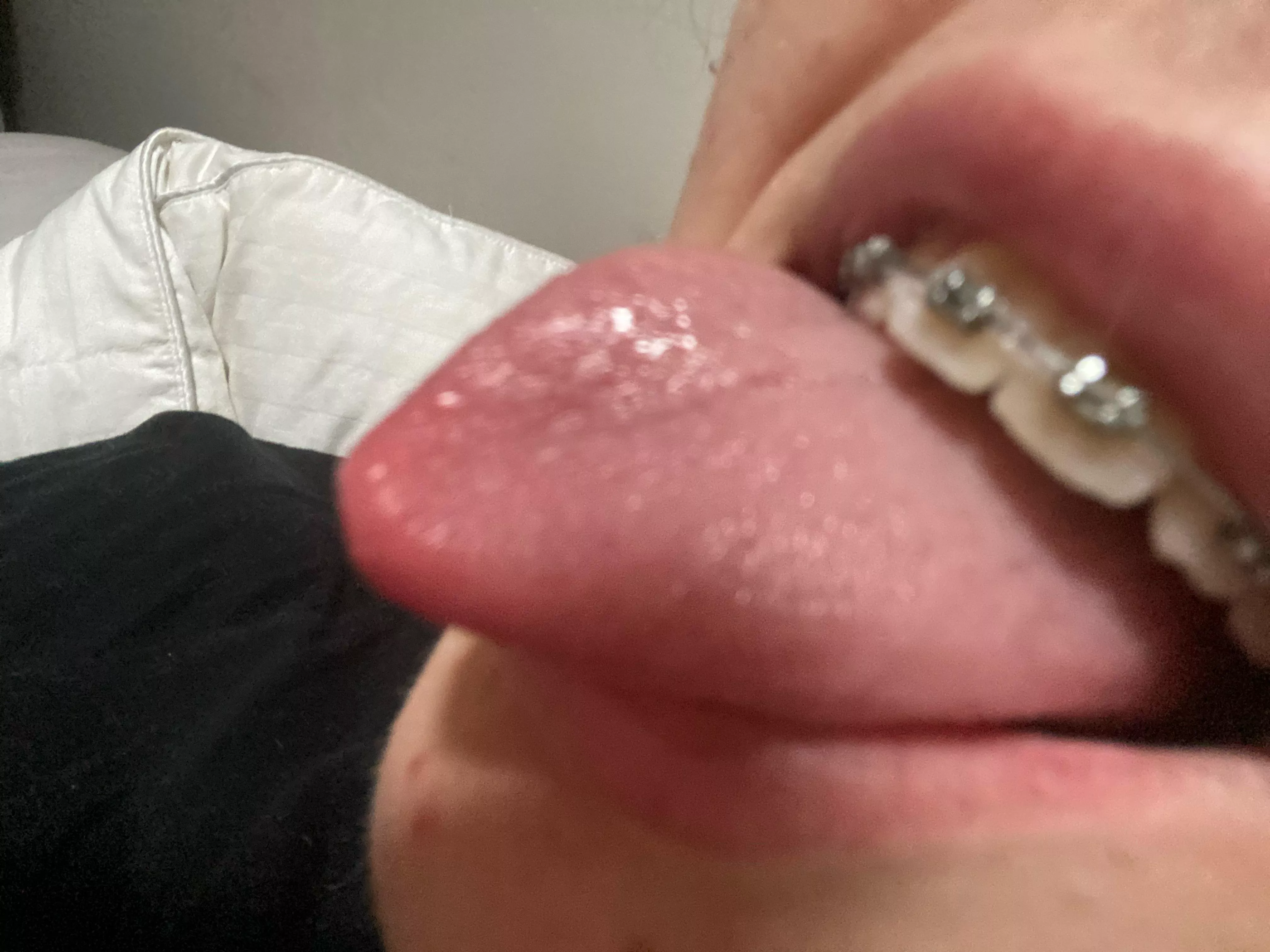 I give really good head to big dicks I give really good head to big dicks