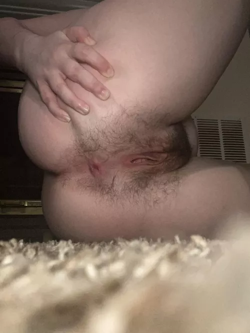 I love telling men to cum inside my [h]airy holes..