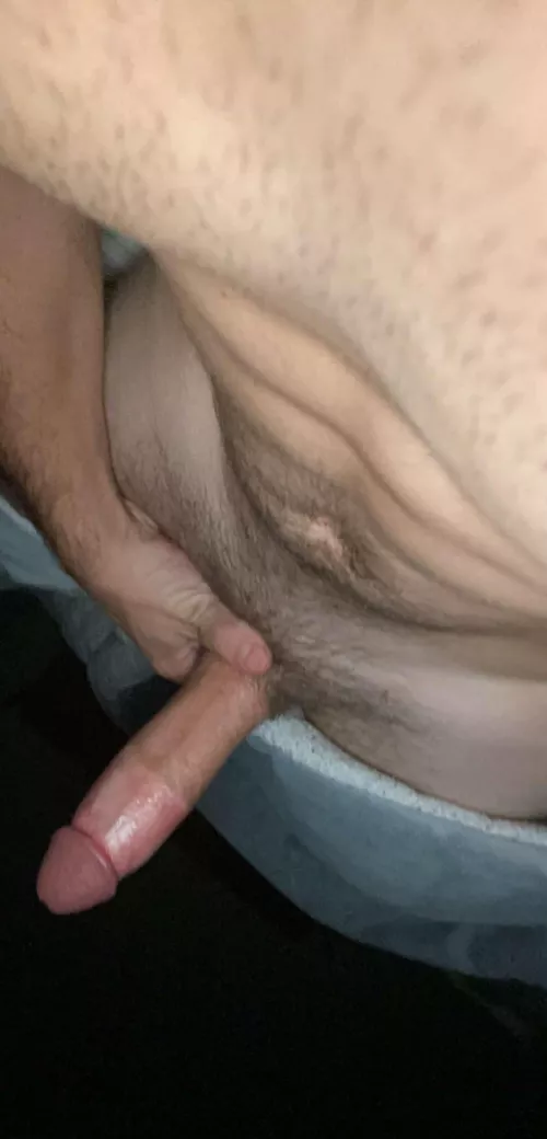 I need more big friends like me :(