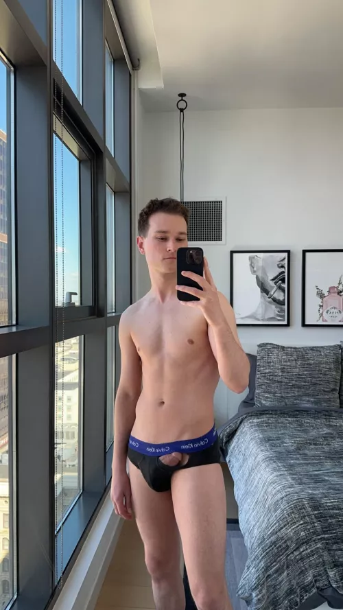 I think it’s time for new undies 🙈