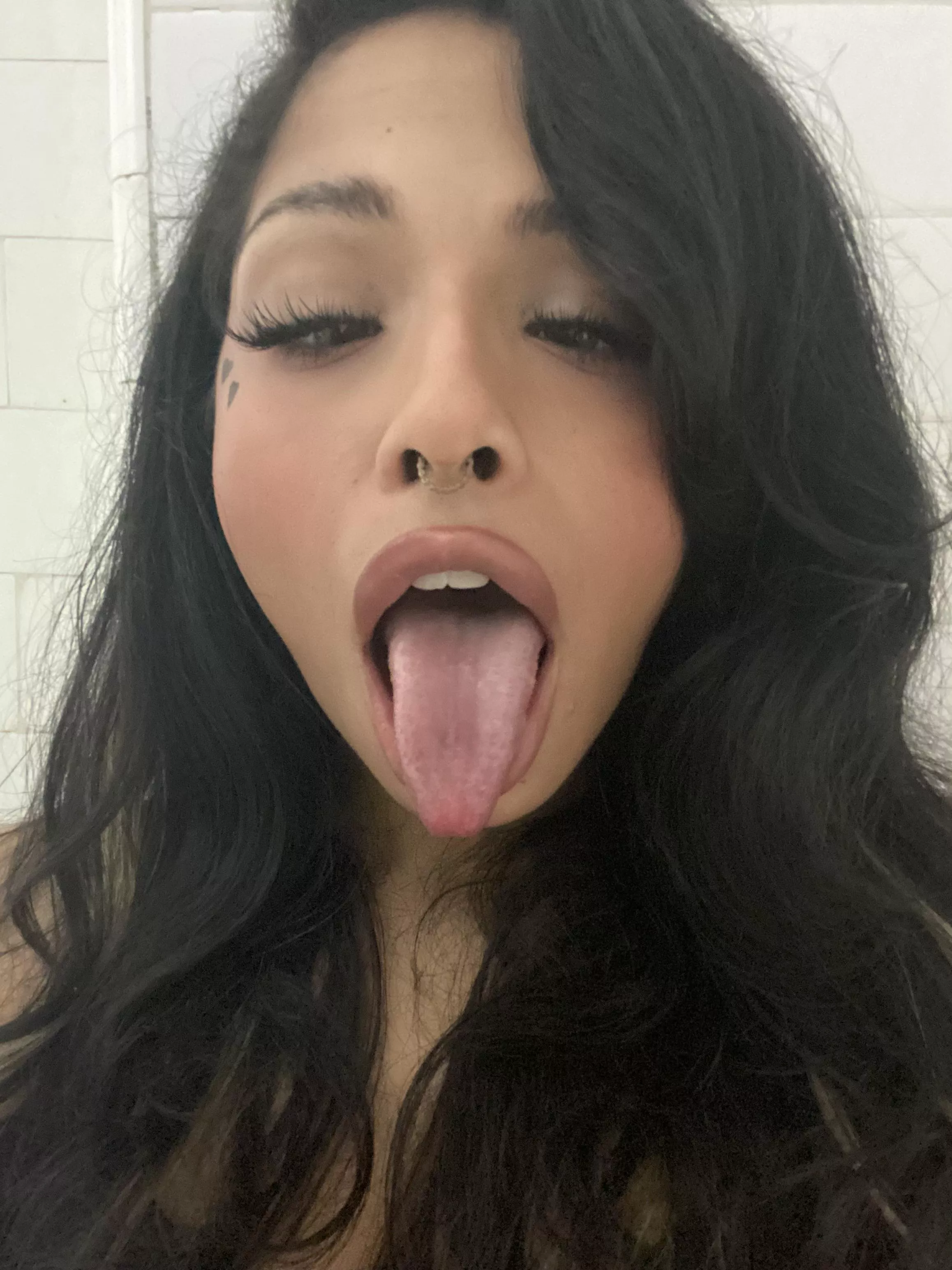 I tried my best hehe (: