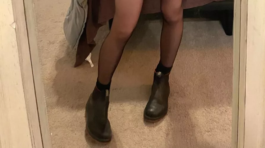 In desperate need of knowing what these boots are!