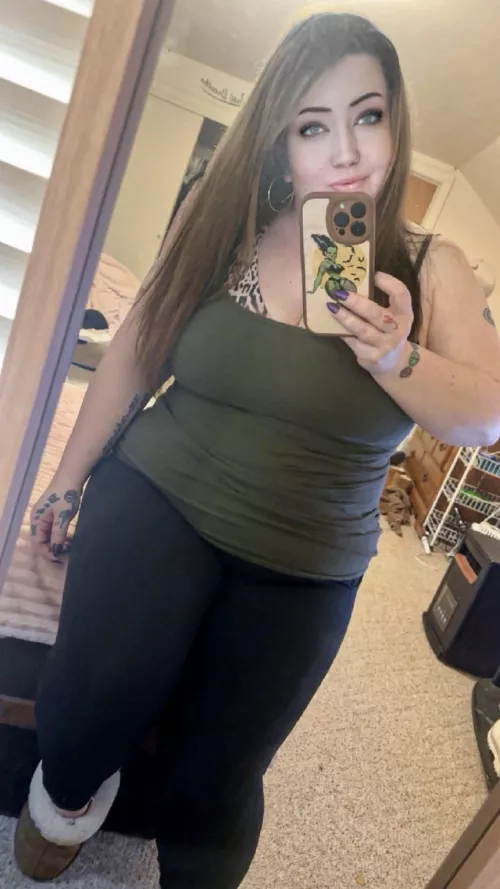 just a Saturday selfie 💚