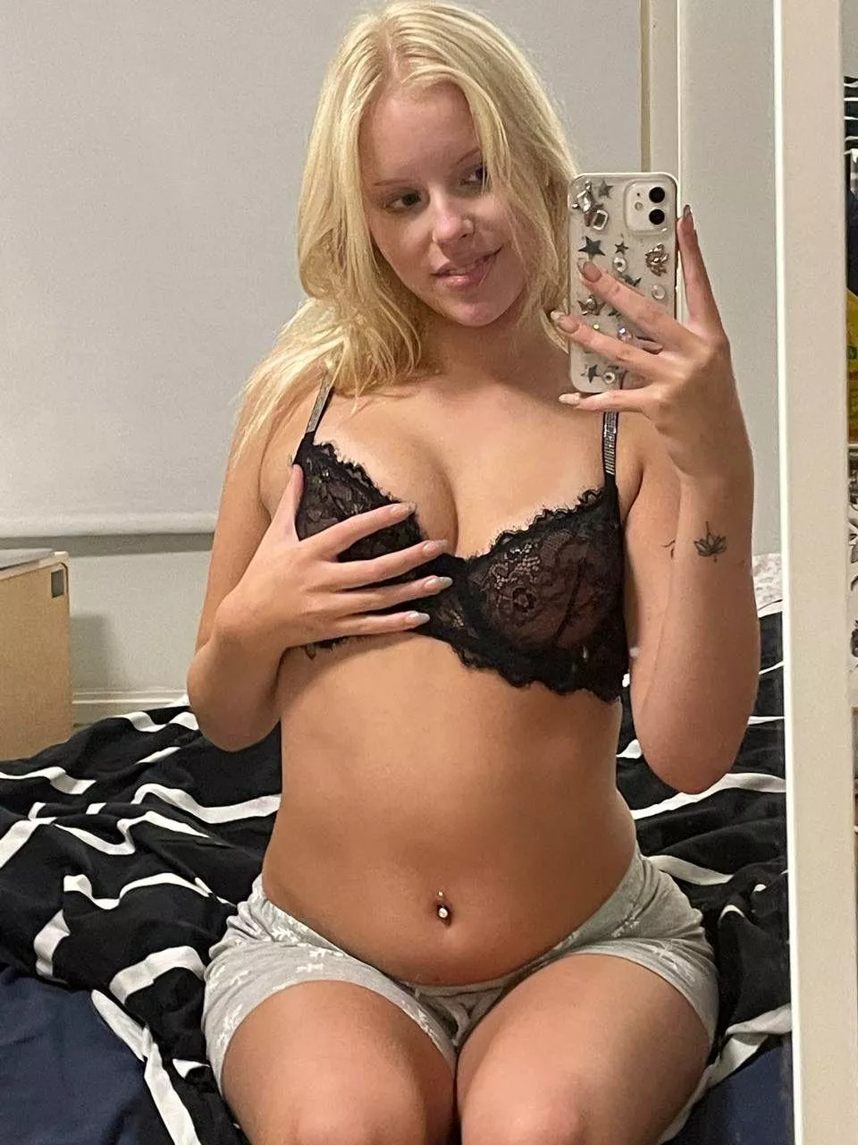 Just turned 18 and pretty inexperienced with dating, will an older guy find me attractive