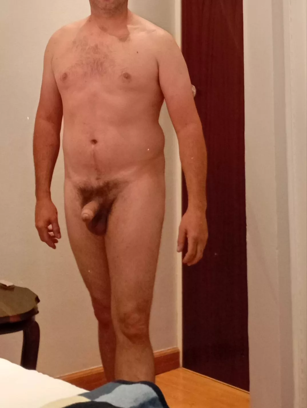 Loving the nudist life