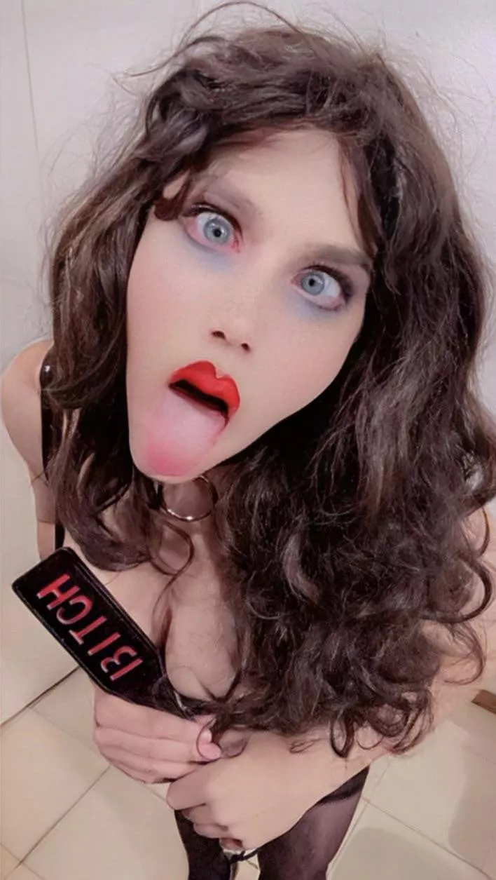 My brain goes off when I see a cock