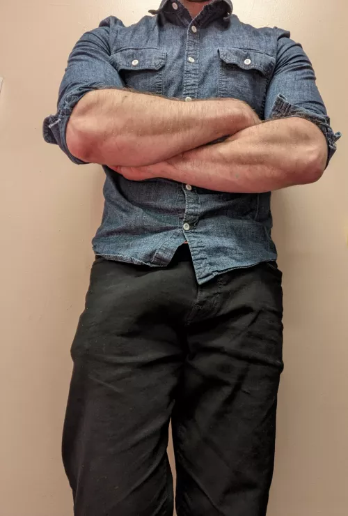 My strong arms aren't the only thing stretching fabric in this picture.