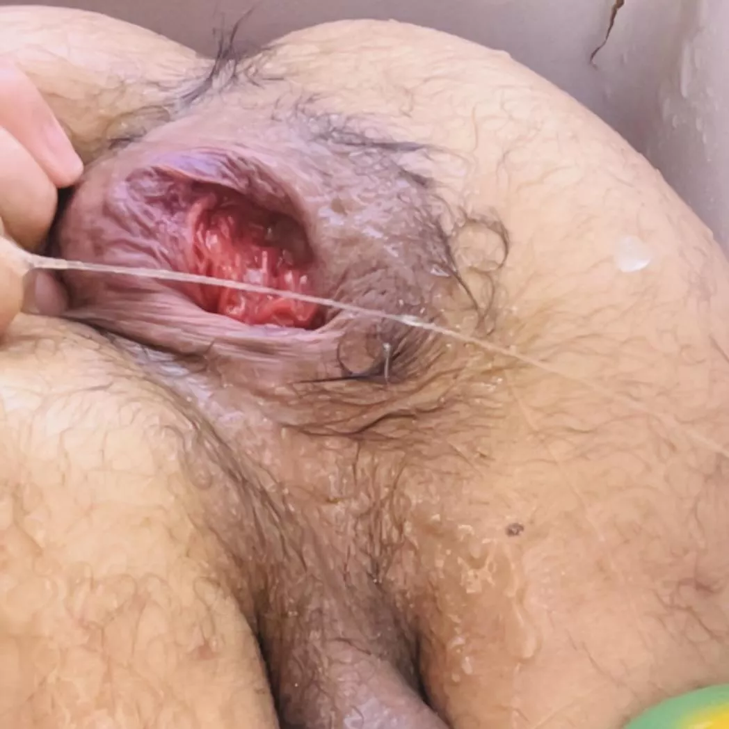 Need fem partner to help with my hole 🕳️ 