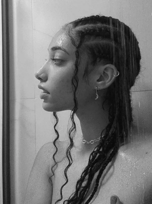 ohh i just love this photo me in the shower