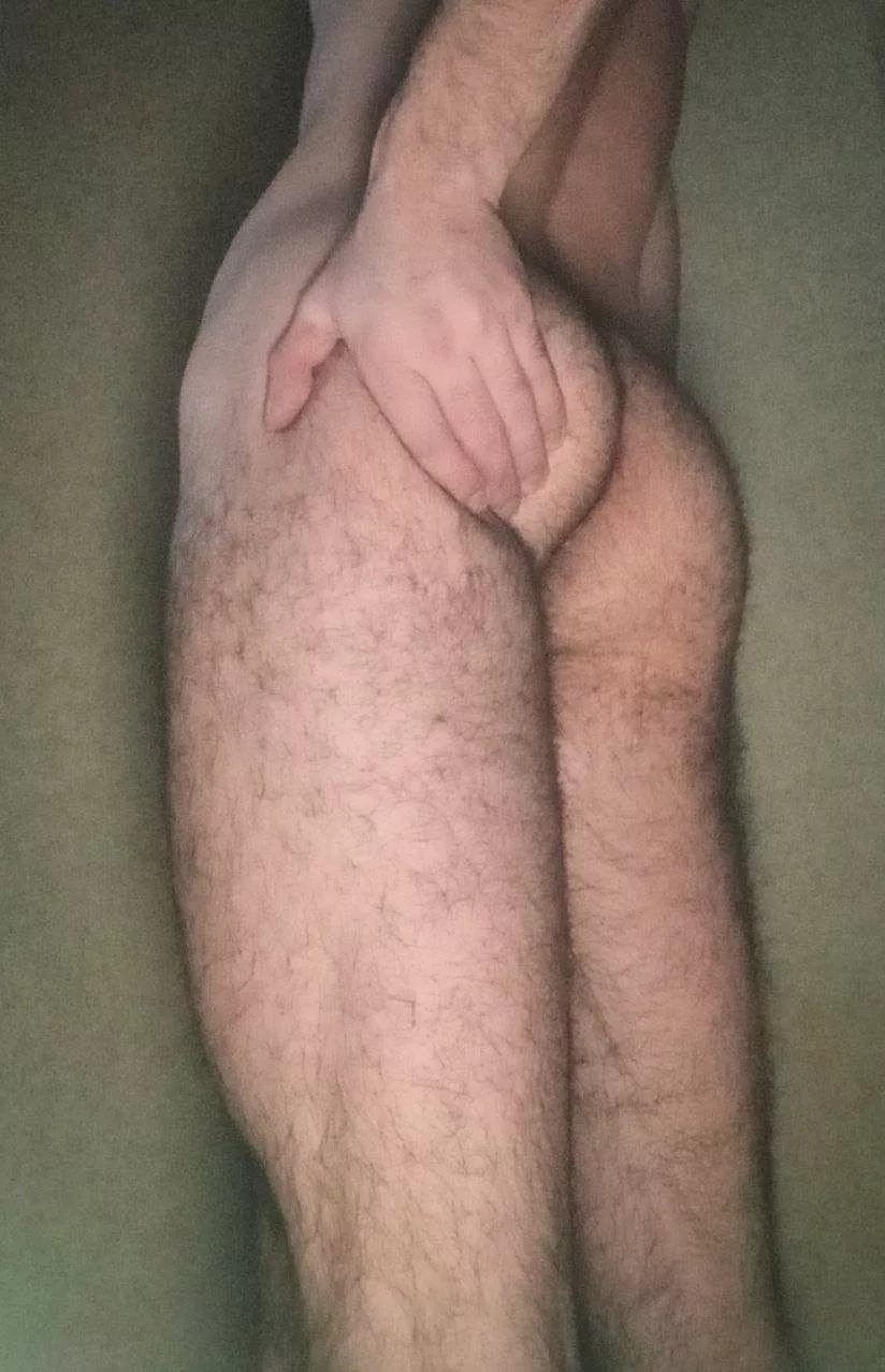 Really want it stuffed 🥲 some dicks please :)