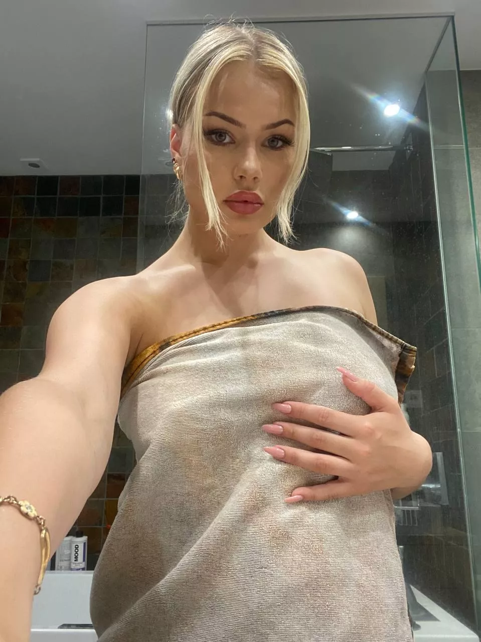 Take me upstairs and put a baby in me