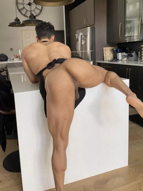 To think I used to serve lattes in this apron ☕️