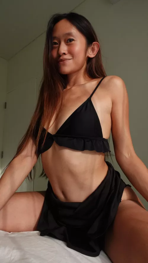 Trying my best to make you horny.