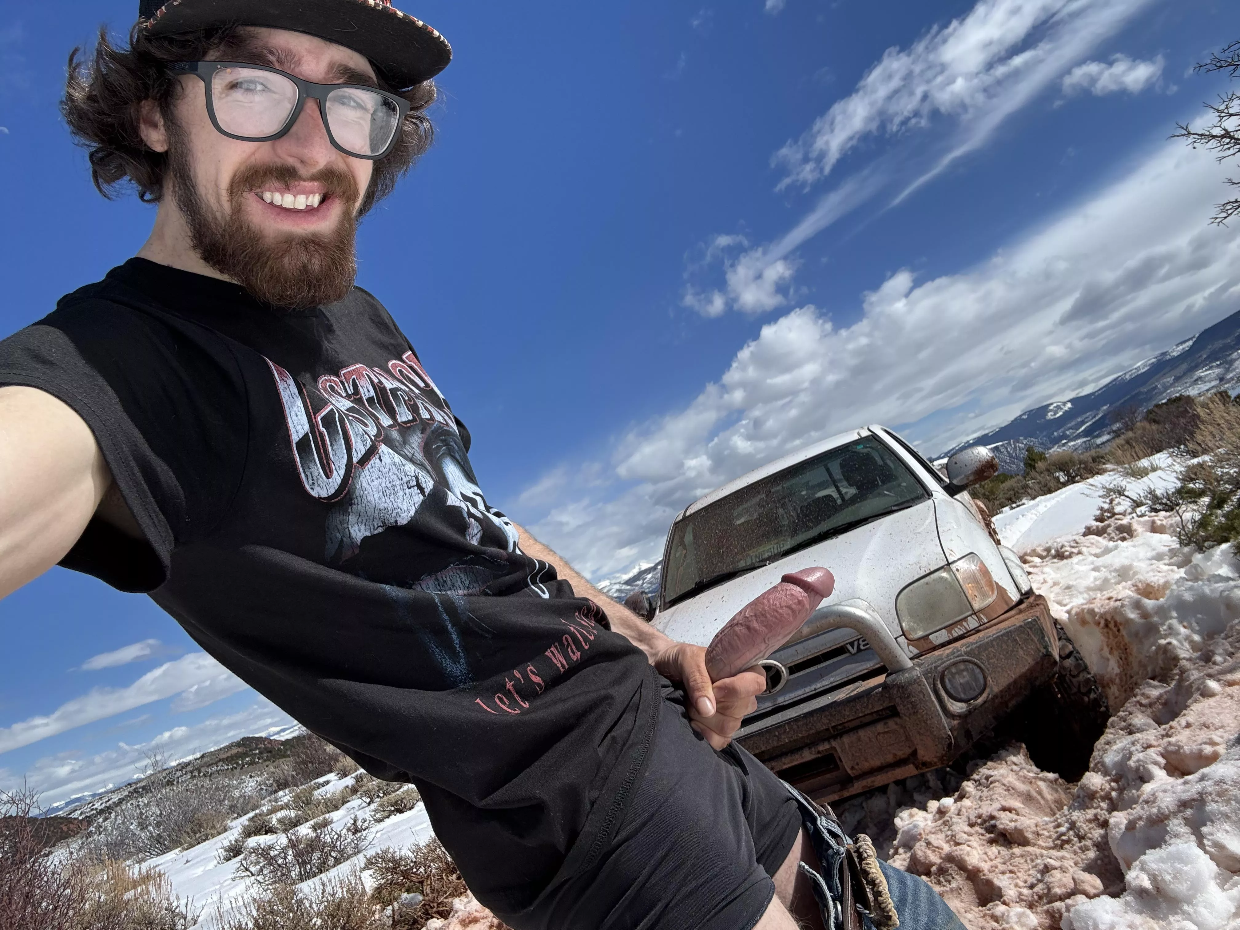 Wanna play in the snow? 😉😈