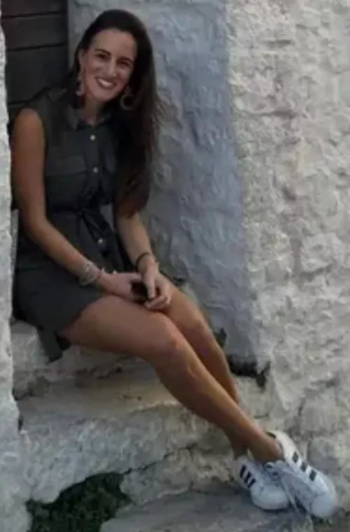 Who would beat this girl?