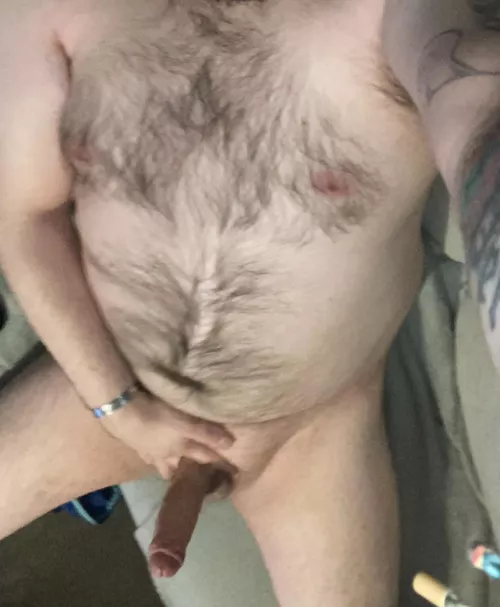 Who would like to take this thicc hairy dudes virginity?