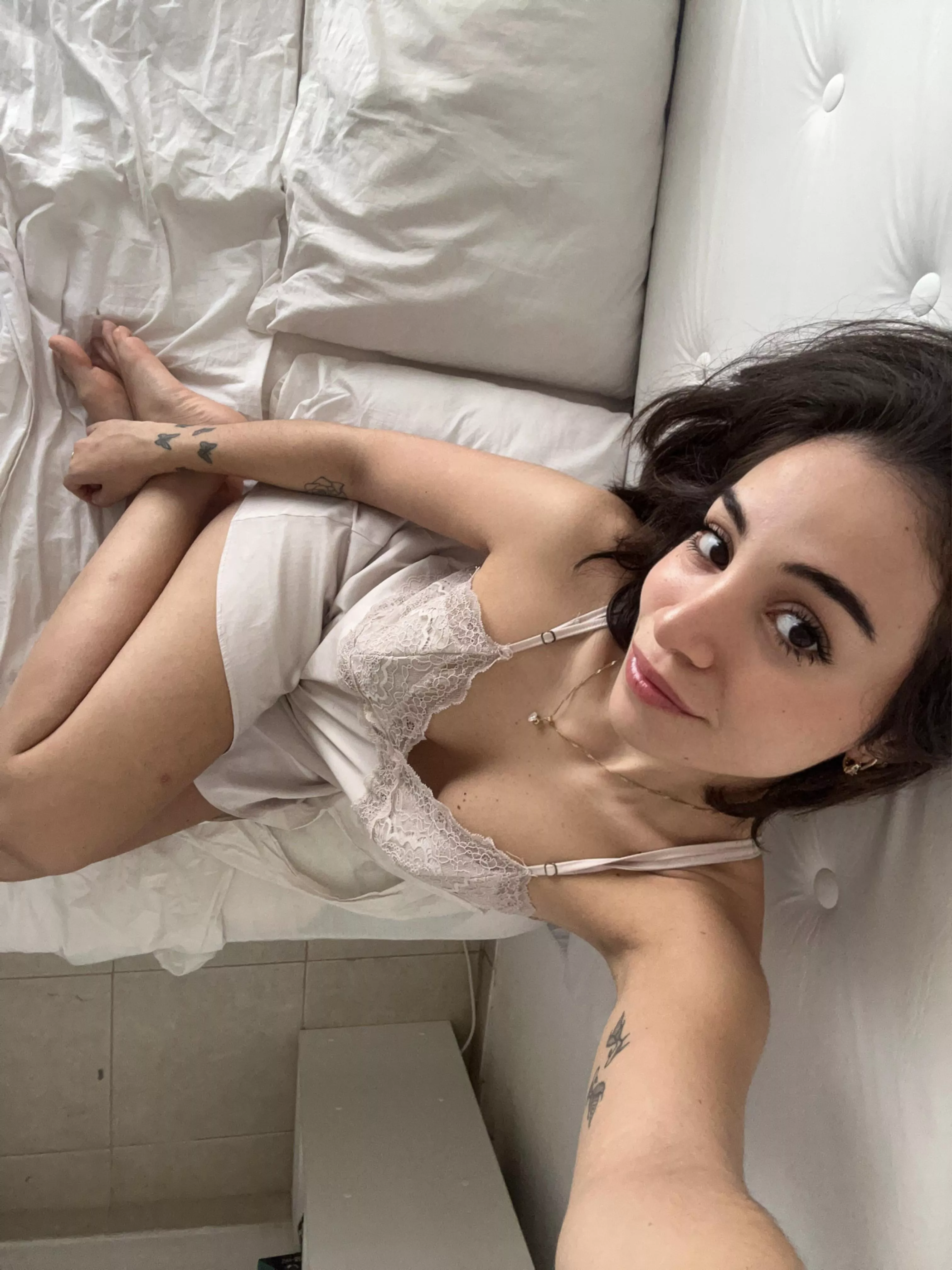 acceptable to wear this to class