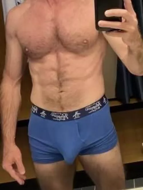 Big things do cum in small packages 