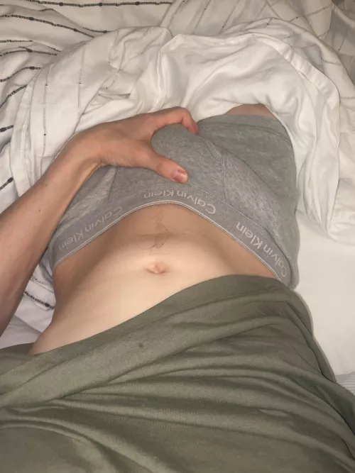 Do you like how it looks in grey Calvins?