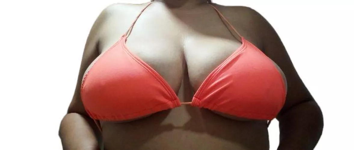 Do you like my bikini?