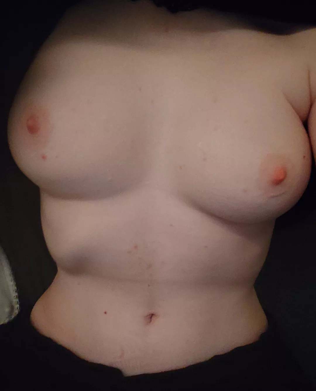 Heyy, what do you think? Tell me everything you'd like to do to me! 18f