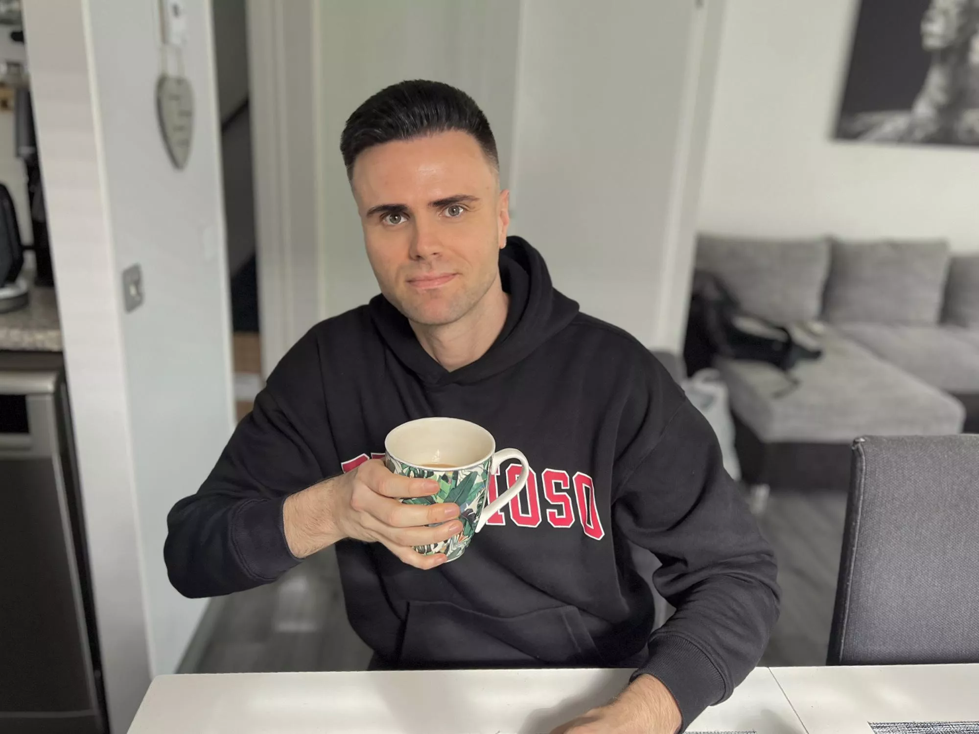 Hi Guys :) Hi Guys :)