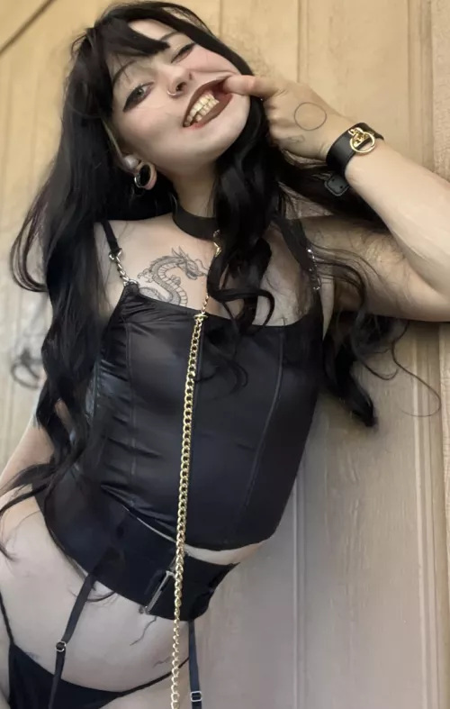 Hope u've brought gag cause I'm biting