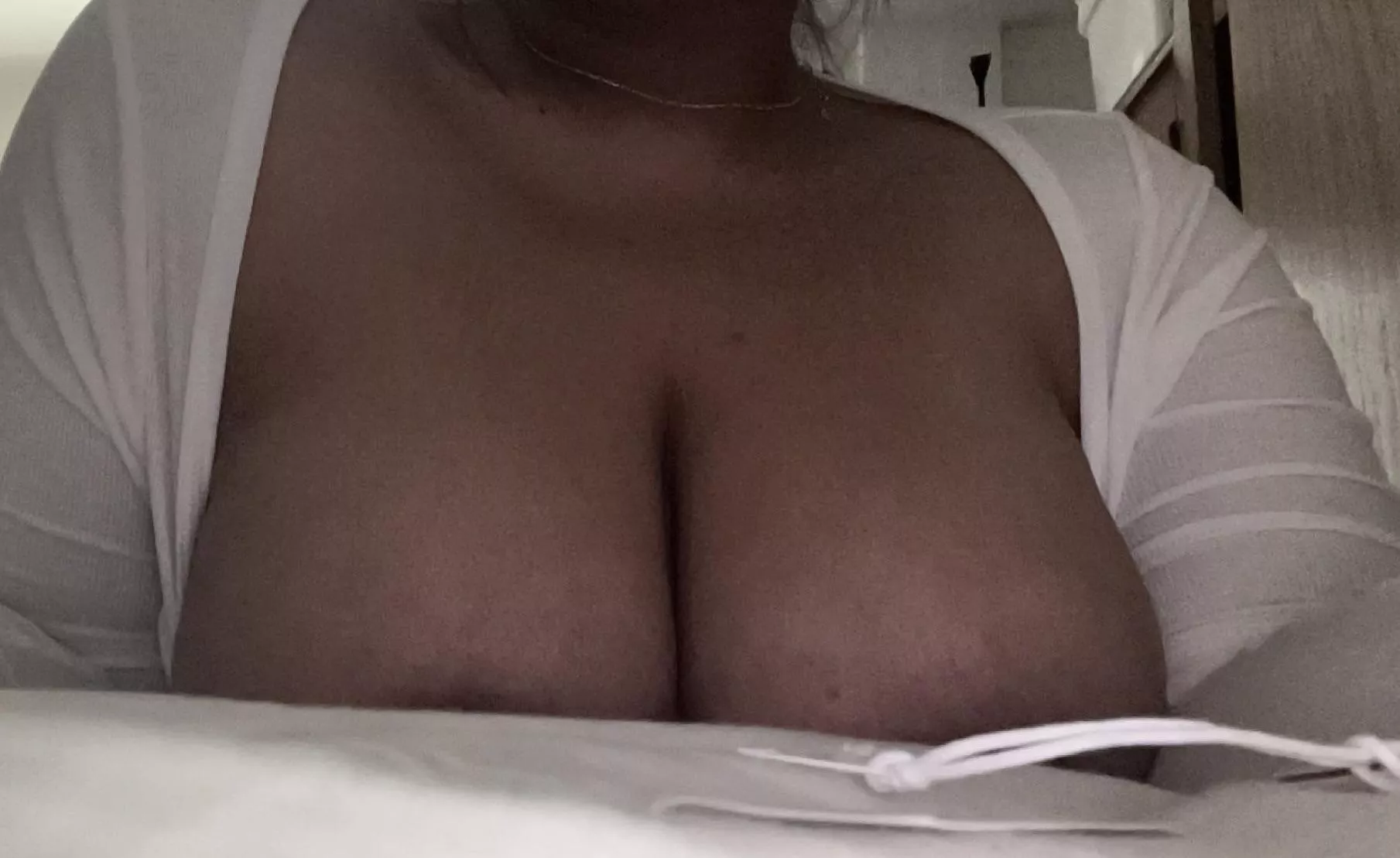 should’ve aimed the camera just a little bit lower….