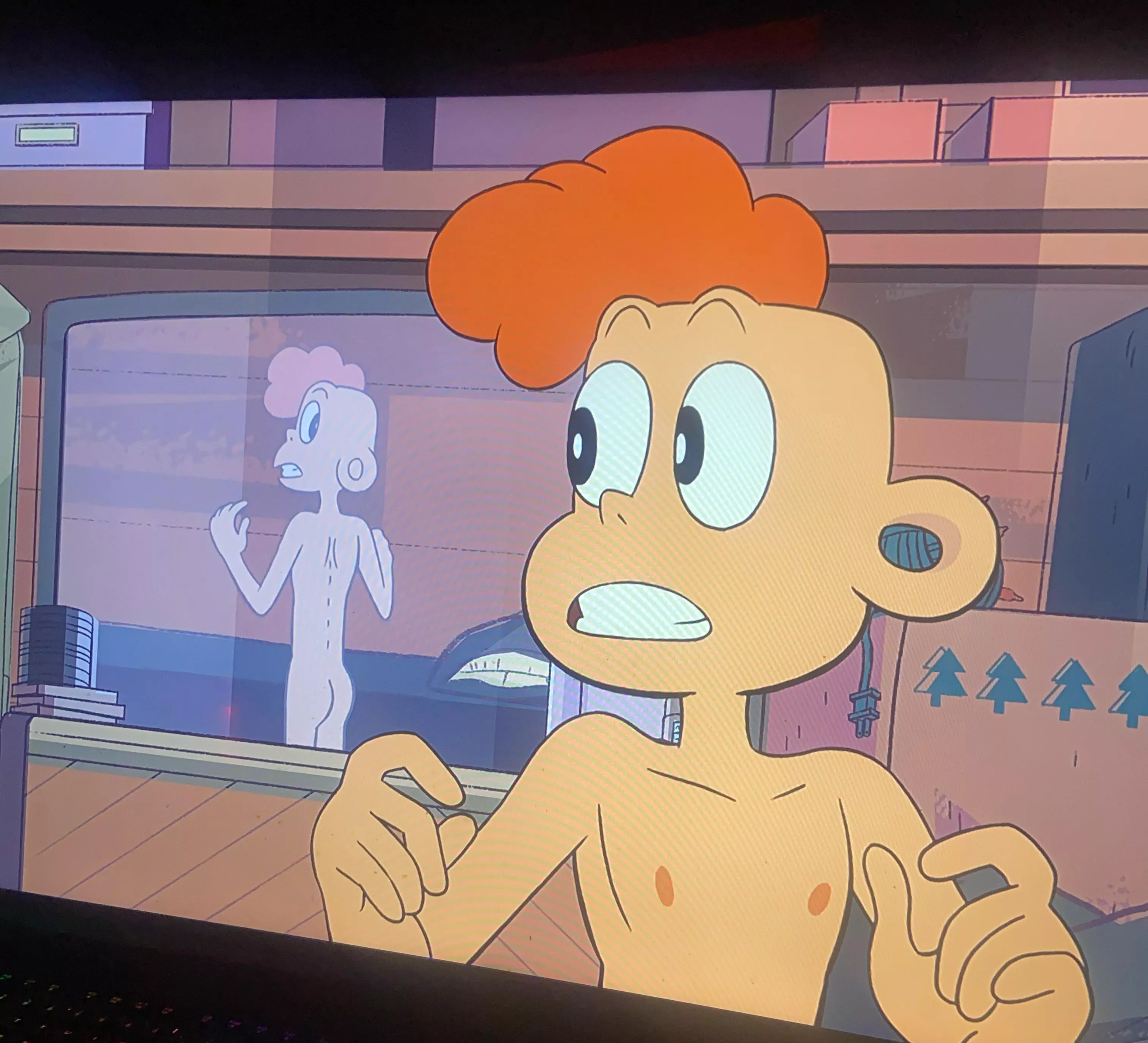 Steven has canonically seen Lars dick