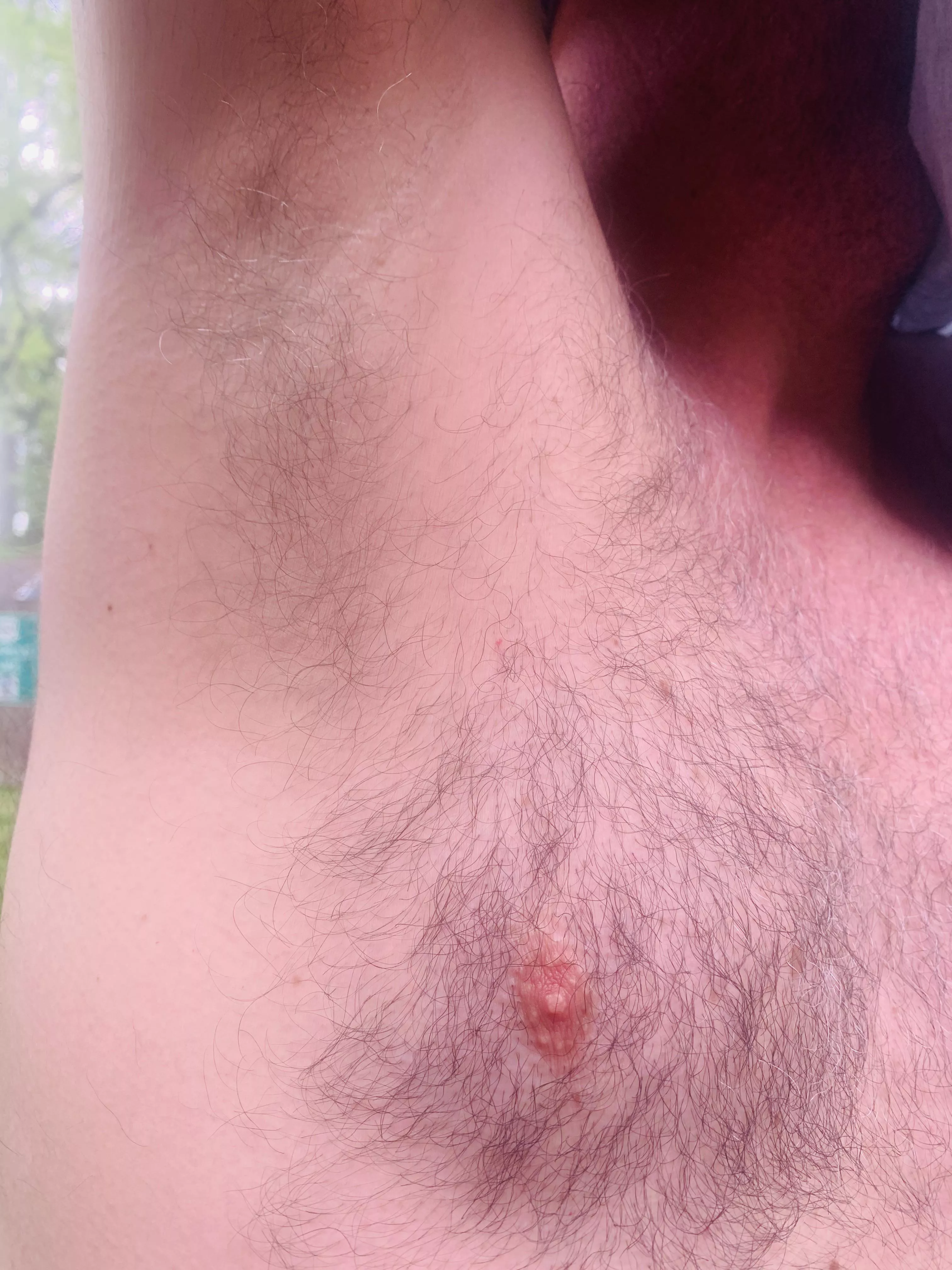 What do think of my bushy armpit???