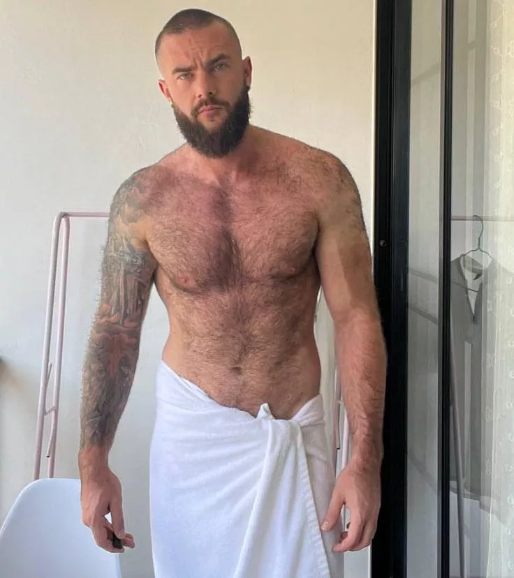 What is it about it that make you hypnotize and go crazy for it ?