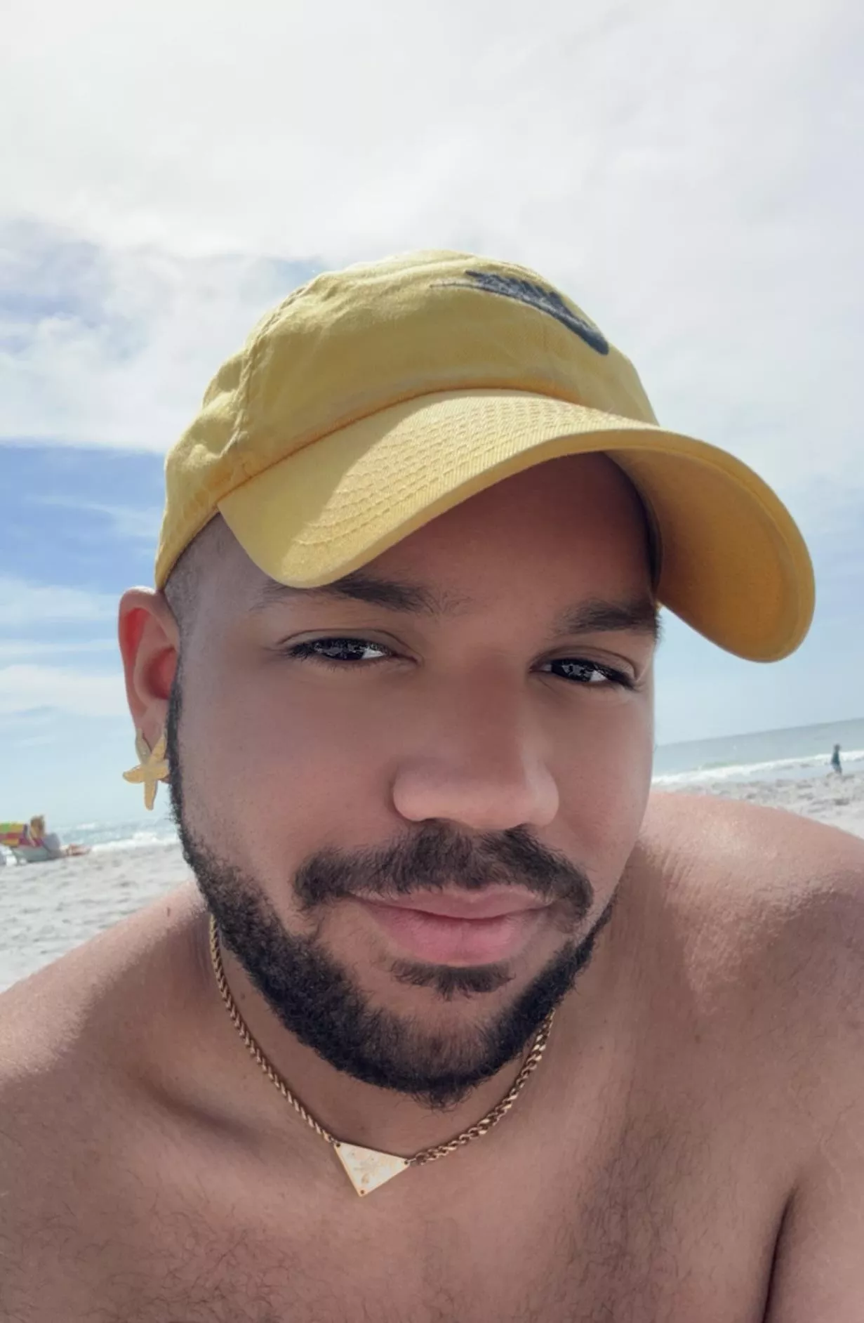 Who is gonna play some Overwatch with me? Who is gonna play some Overwatch with me?