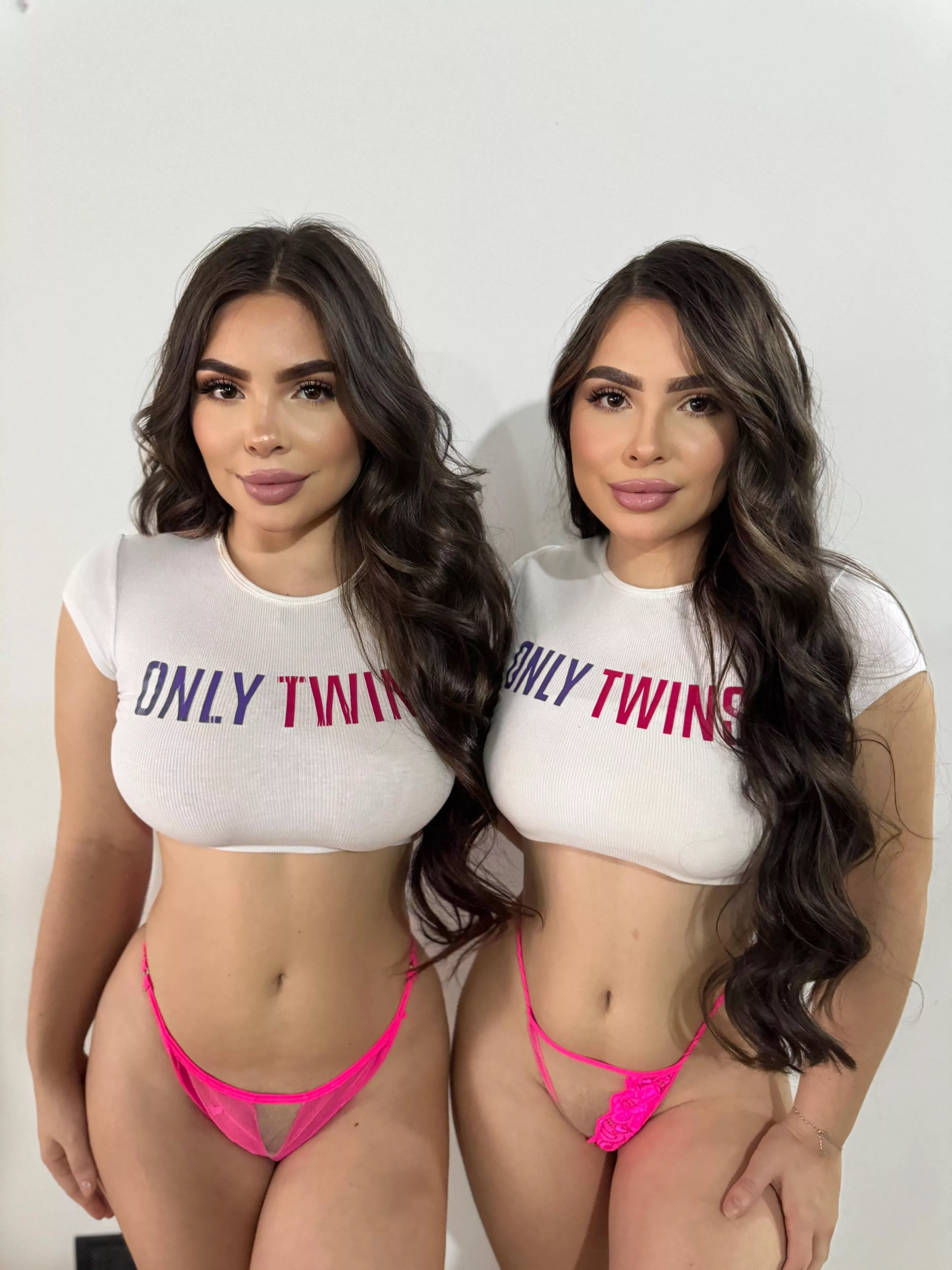 Who is the angel and who is the devil? 😈 😇 