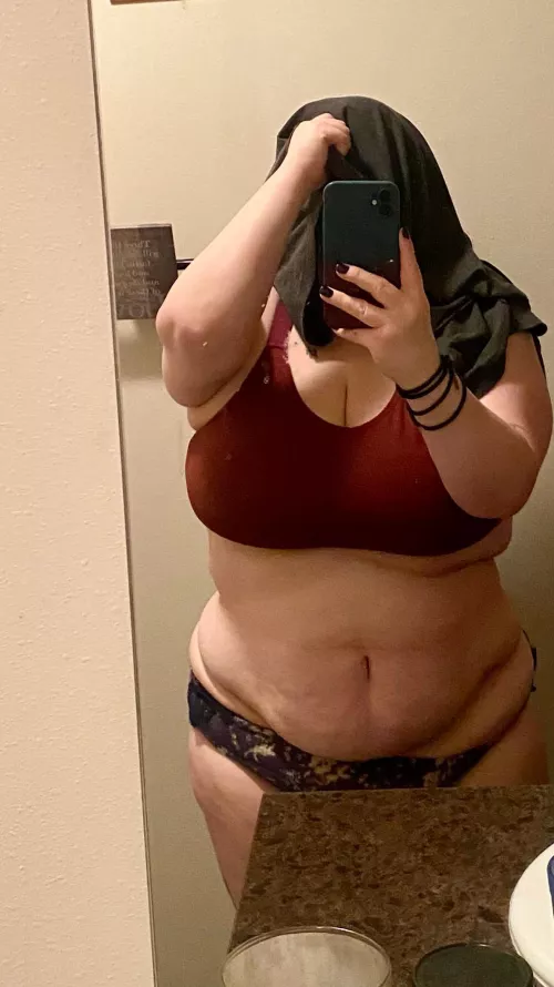 35F zero self confidence irl 