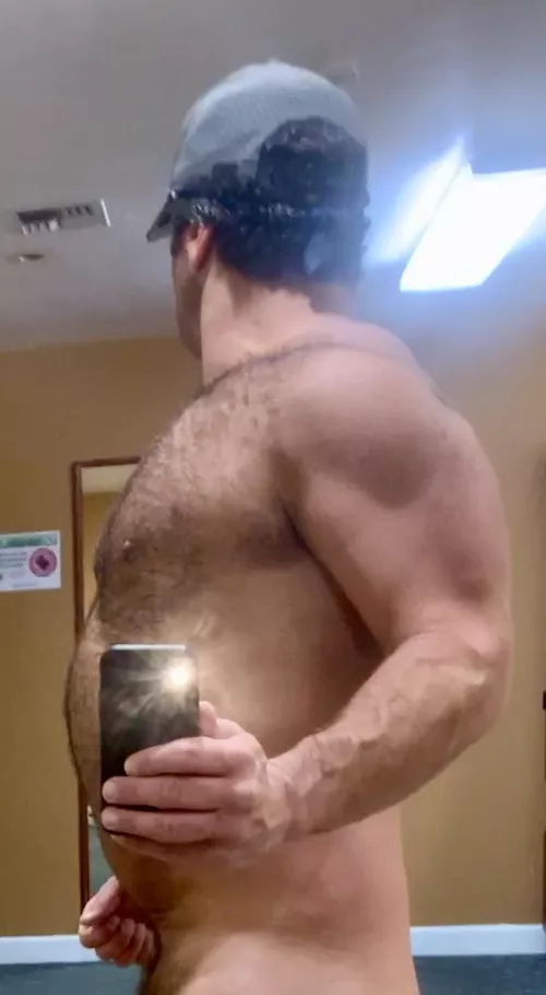 39 M SantaCruz, CA - XXXL BWC muscle stud