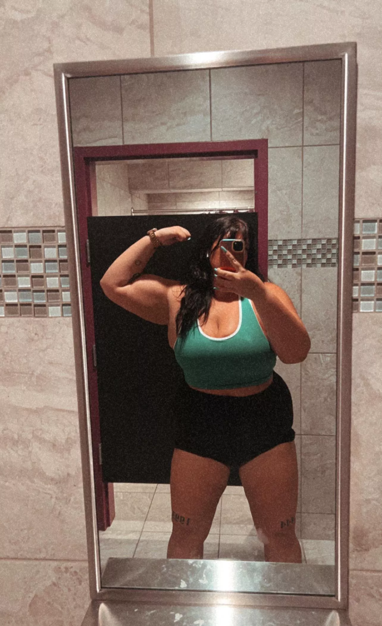 a bbw with python biceps >