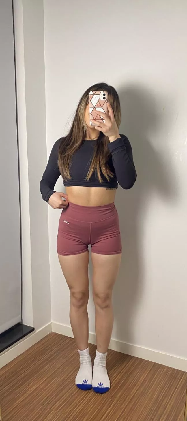 A guy at the gym told me my camel toe was too distracting! Do you think so?